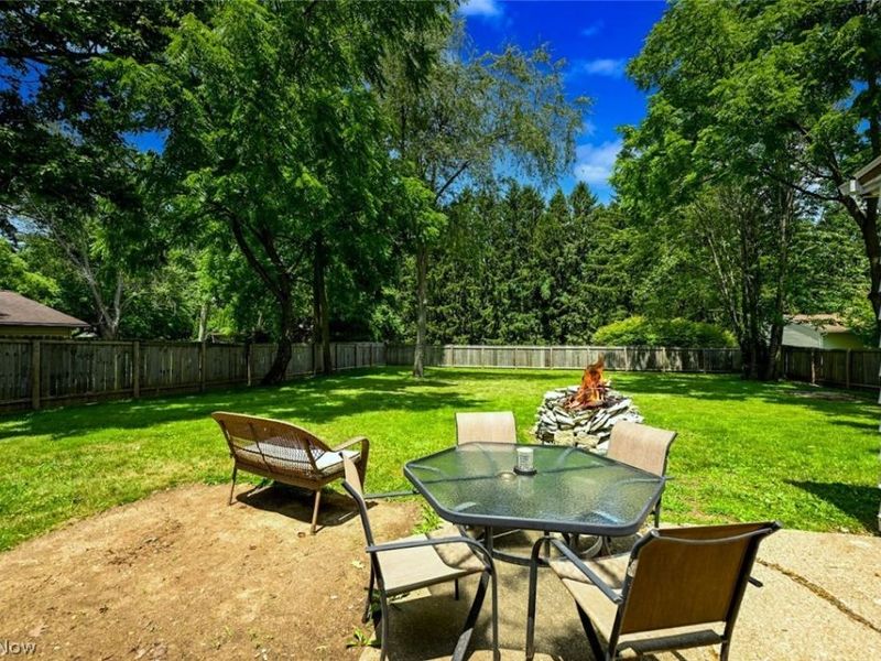 3437 Heckman Street NW, Uniontown, OH 44685 Photo 4