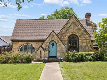 5542 McCommas Boulevard, Dallas, TX 75206