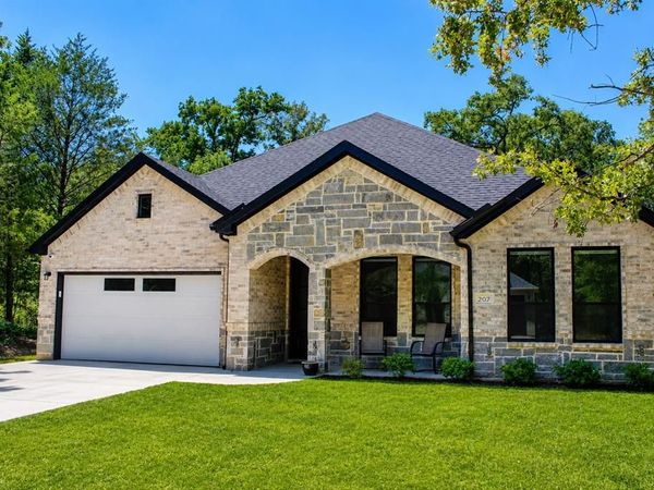 207 Driftwood Drive, Trinidad, TX 75163