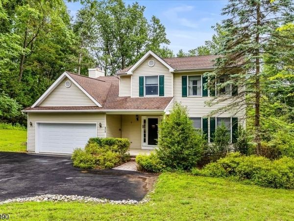 475 Ellis Rd, Holland, NJ 08848