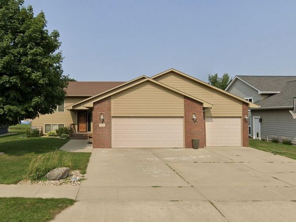 409 Patrick Ave, Hartford, SD 57033