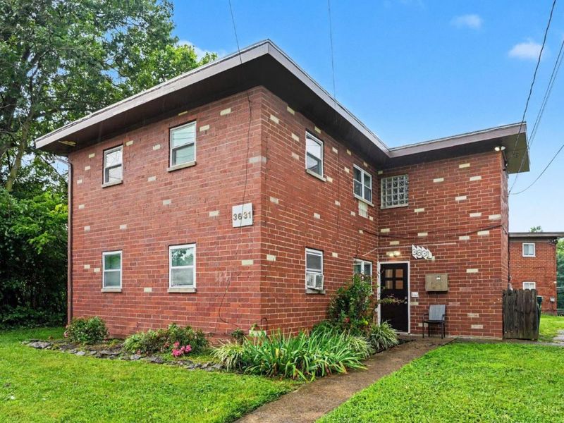 3631 Washington Avenue, Cincinnati, OH 45229 Photo 1