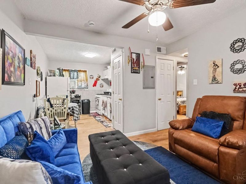3631 Washington Avenue, Cincinnati, OH 45229 Photo 3