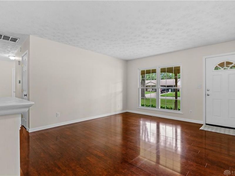4401 Hillcrest Drive, Bellbrook, OH 45305 Photo 6