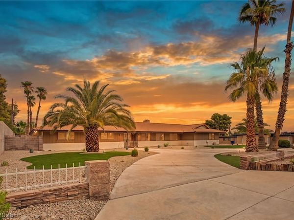 7264 Eldora Avenue, Las Vegas, NV 89117