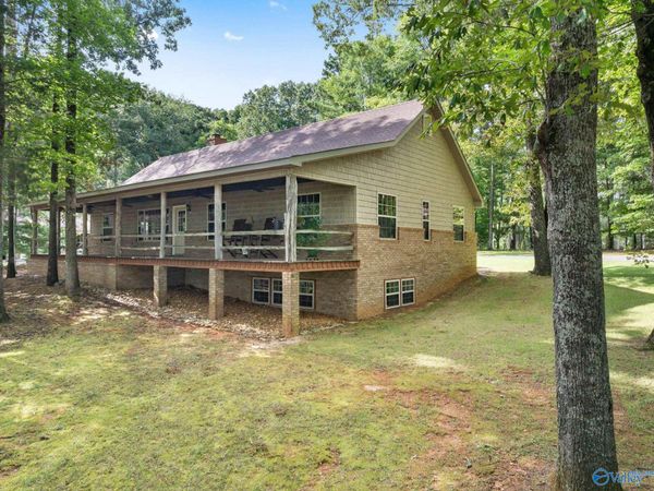 75 County Road 610, Rogersville, AL 35652