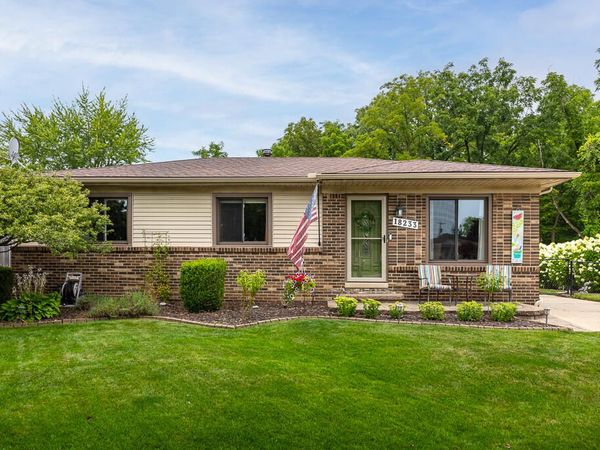 18233 Matthew Drive, Clinton Twp, MI 48035