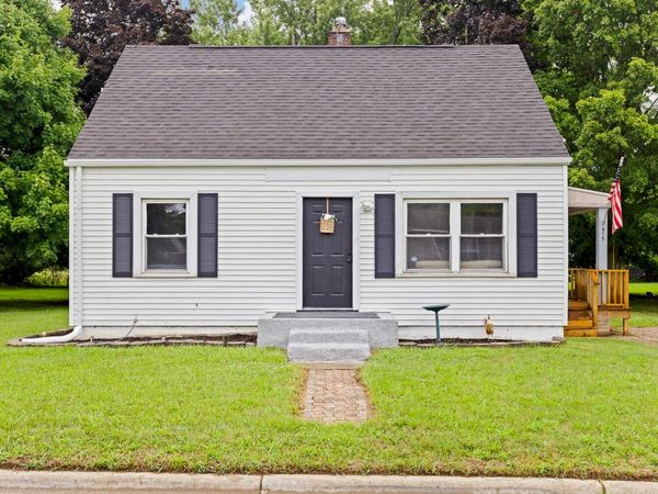 515 E Russell Road, Tecumseh, MI 49286