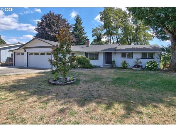 1005 NW 6TH AVE, Canby, OR 97013