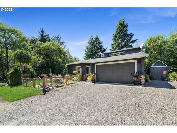125 S KEEL ST, Rockaway Beach, OR 97136