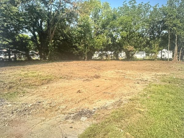 533 N Smith Street , Vinita, OK 74301