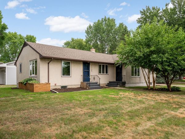 1735 4th Street, White Bear Lake, MN 55110