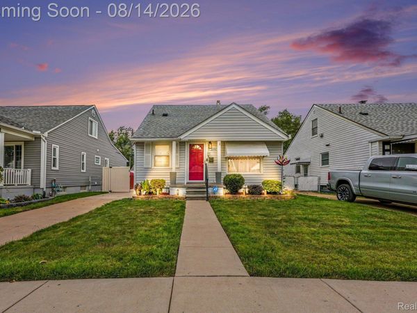 2090 Leblanc Street, Lincoln Park, Mi 48146