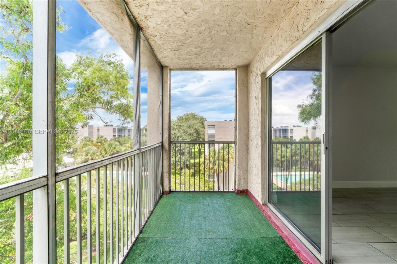 1100 NW 87th Ave , Unit 508, Coral Springs, FL 33071 Photo
