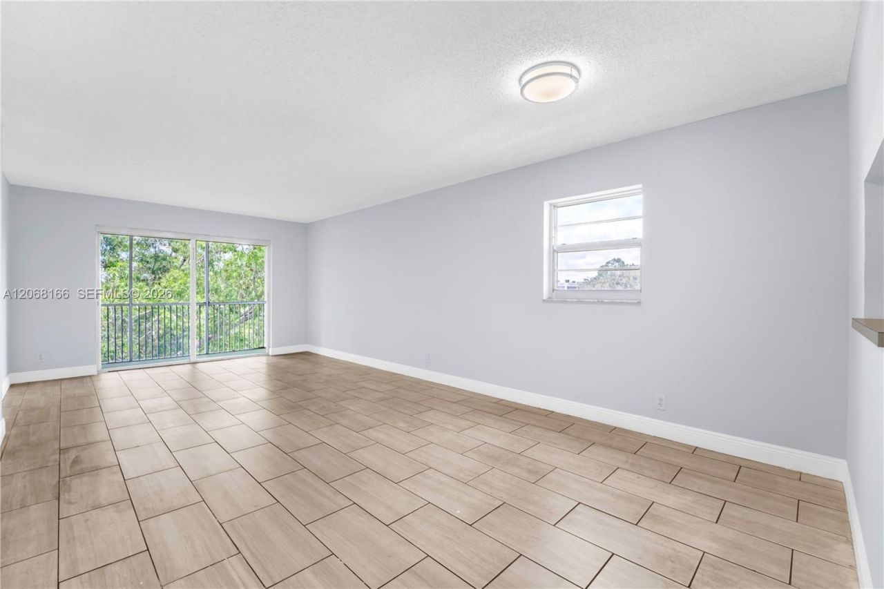 1100 NW 87th Ave , Unit 508, Coral Springs, FL 33071 Photo