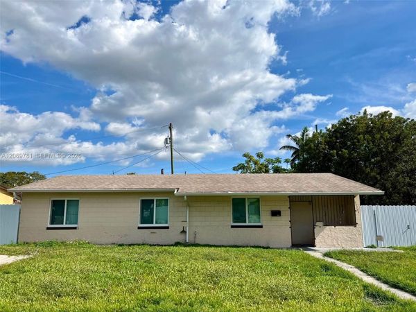 13735 NW 23rd Ave , Opa-Locka, FL 33054