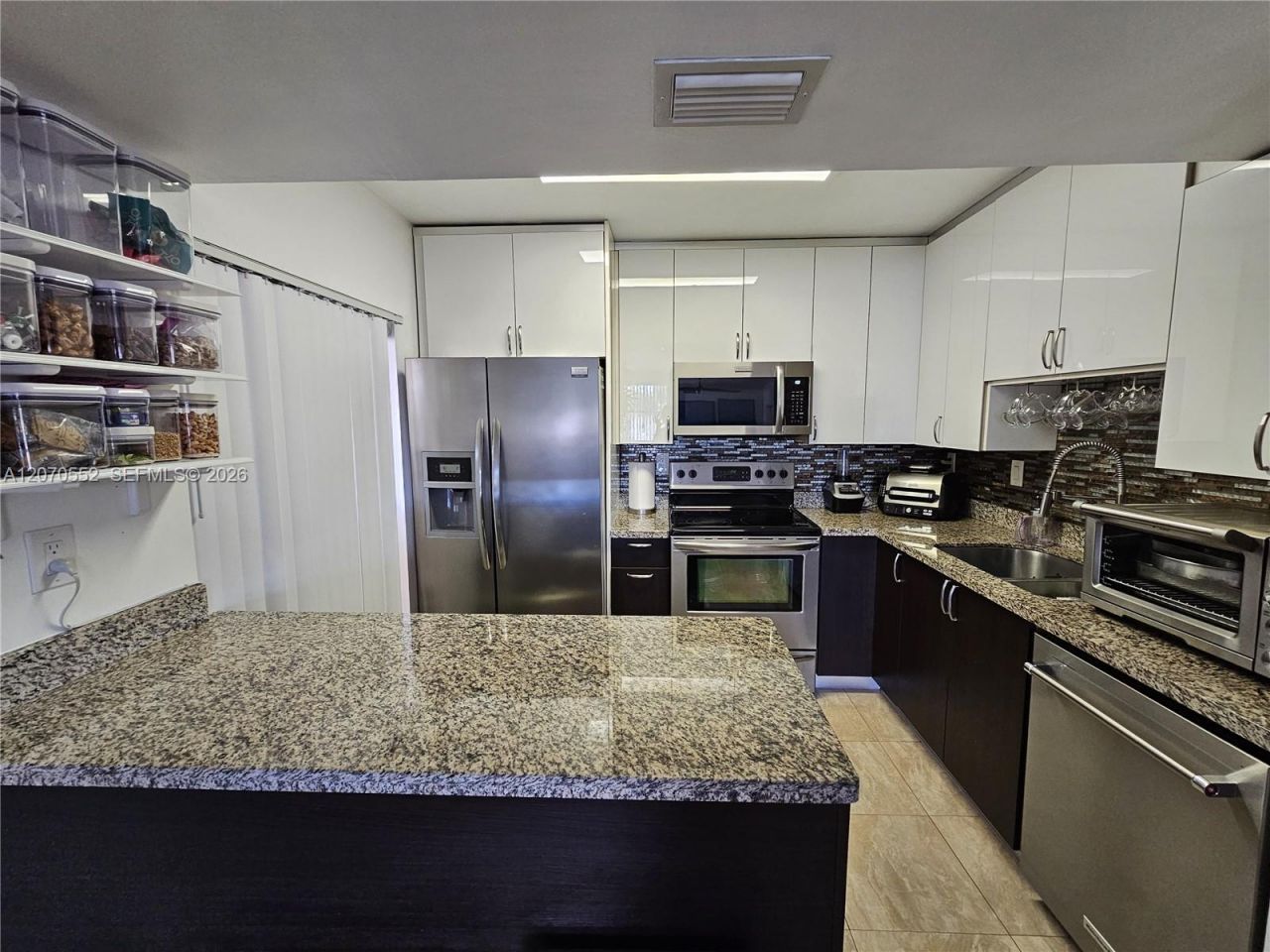 20160 NE 3rd Ct , Unit 8, Miami, FL 33179 Photo