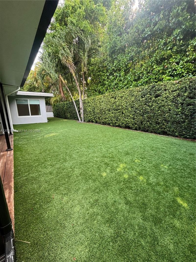 4726 Alton Rd, Miami Beach, FL 33140 Photo