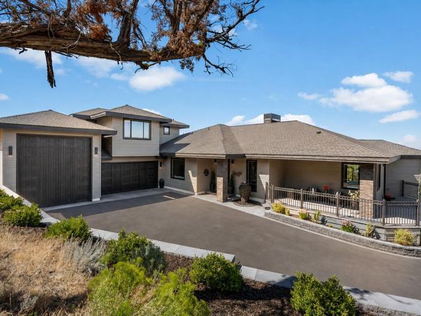 10504 Bitterbrush Court, Redmond, OR 97756