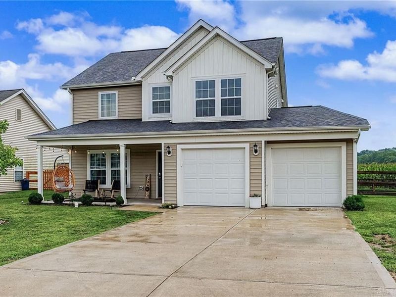 127 Pebble Stone Lane, Clarksville, OH 45113 Photo 3