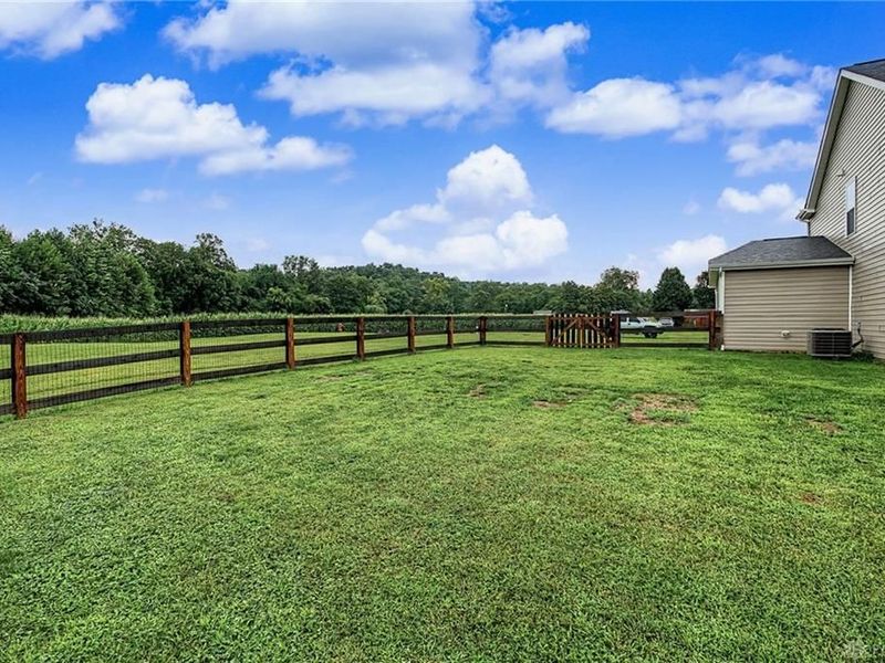 127 Pebble Stone Lane, Clarksville, OH 45113 Photo 41