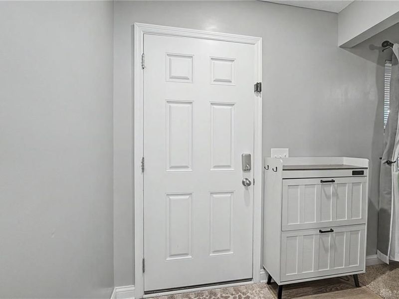 127 Pebble Stone Lane, Clarksville, OH 45113 Photo 6
