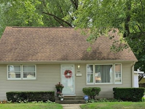 1824 Crestwood Avenue, ROCKFORD, IL 61103