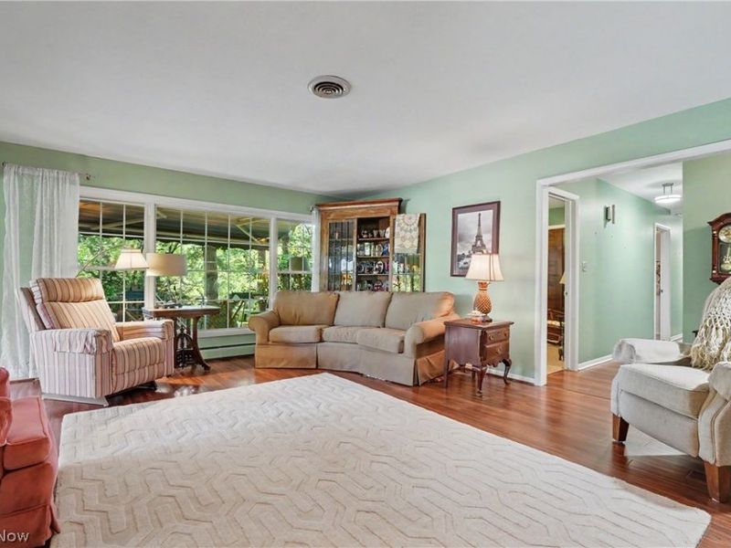 671 S Sheraton Drive, Akron, OH 44319 Photo 18