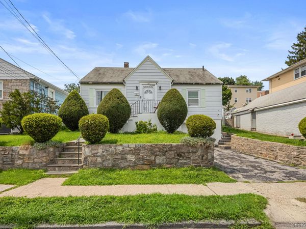 66 Murray Avenue , Yonkers, NY 10704