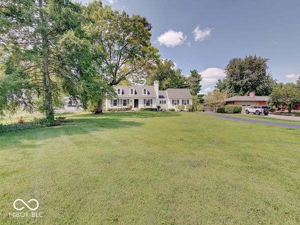 8402 N Pennsylvania Street , Indianapolis, IN 46240