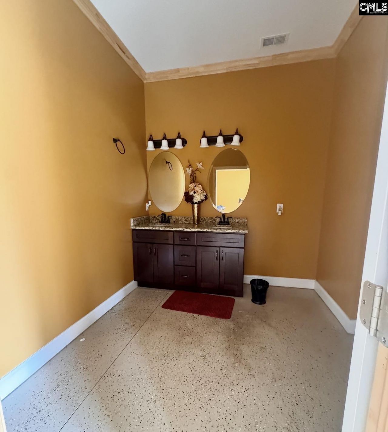8612 Wilson Boulevard  Photo 5