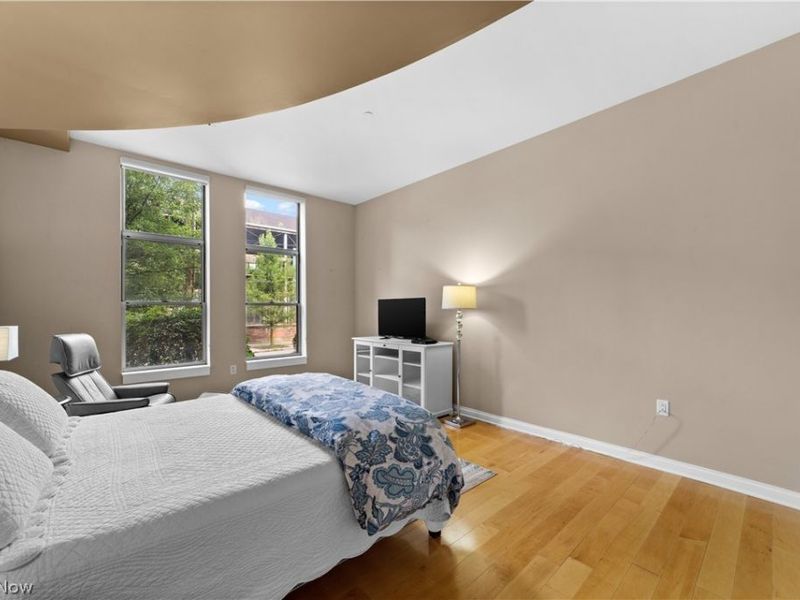 2079 Random Road, Unit 102, Cleveland, OH 44106 Photo 21