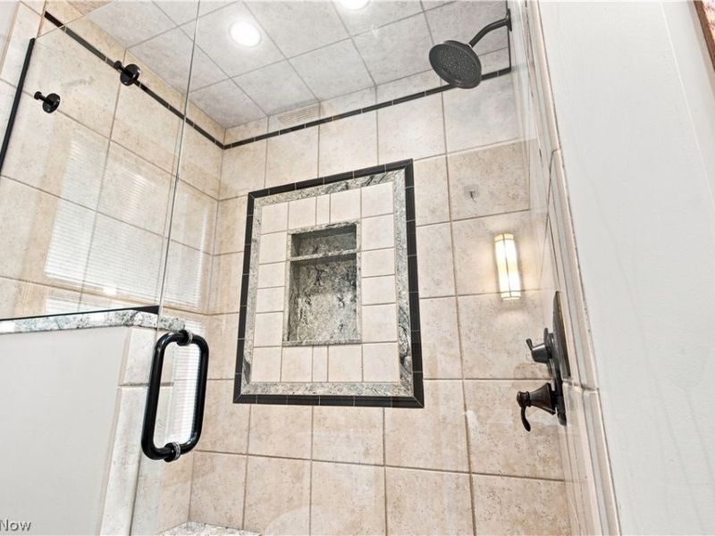 30401 Kristin Court, Willoughby Hills, OH 44092 Photo 32