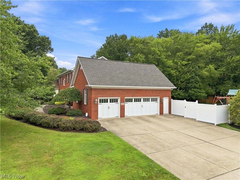 30401 Kristin Court, Willoughby Hills, OH 44092 Photo 42