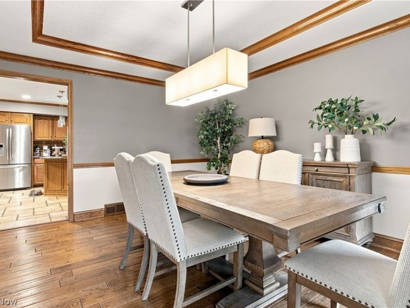 30401 Kristin Court, Willoughby Hills, OH 44092 Photo 5