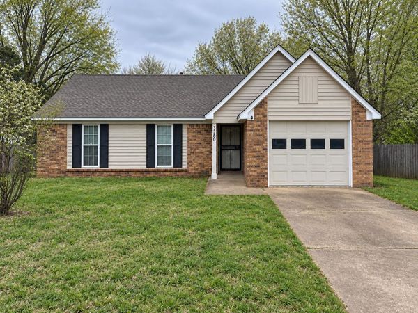 3580 CORSICA DR, Horn Lake, MS 38637