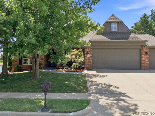 114 E 125th Court S, Jenks, OK 74037