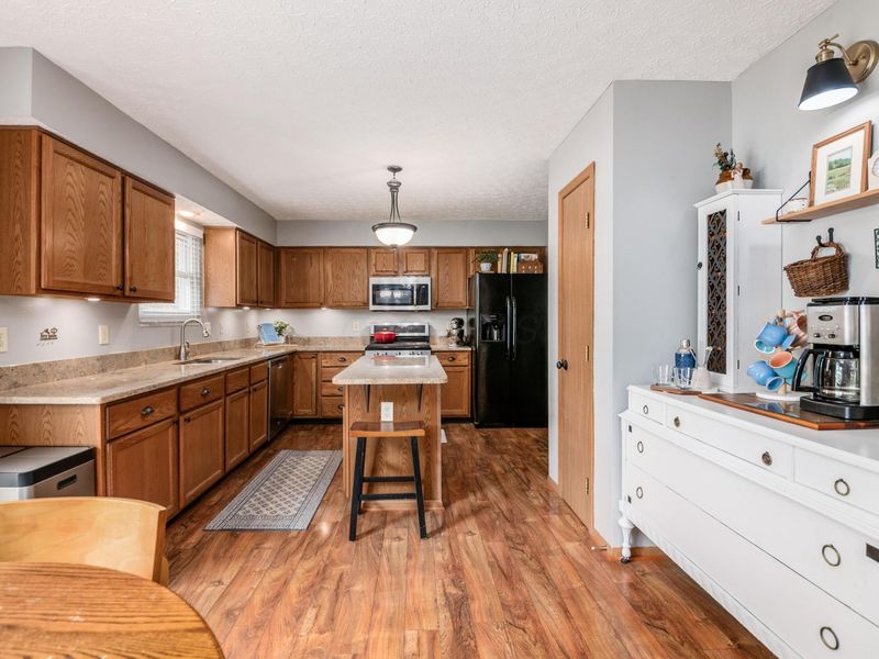 2895 Pheasant Field Drive, Hilliard, OH 43026 Photo 7
