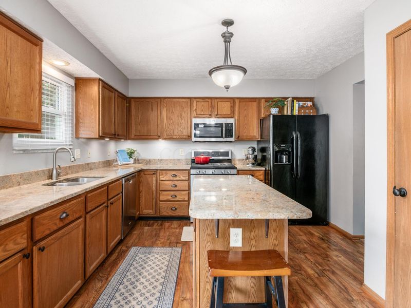 2895 Pheasant Field Drive, Hilliard, OH 43026 Photo 8