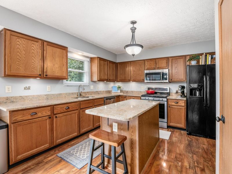 2895 Pheasant Field Drive, Hilliard, OH 43026 Photo 9