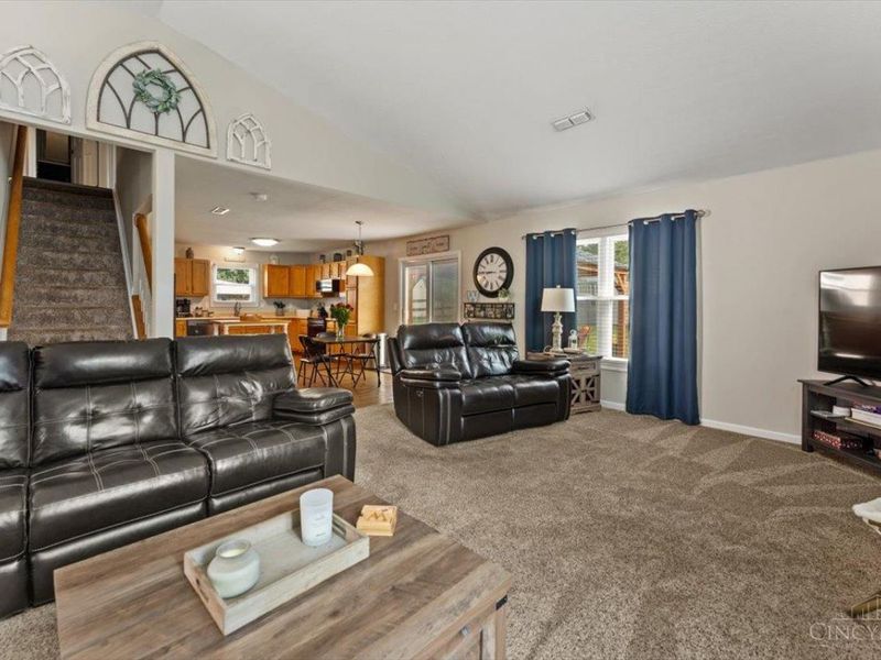 2045 Sunset View Lane, Batavia Township, OH 45102 Photo 6