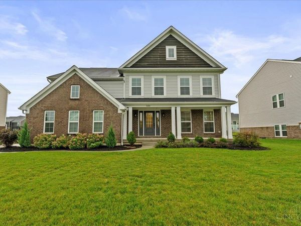 7082 Birkdale Drive, Maineville, OH 45039