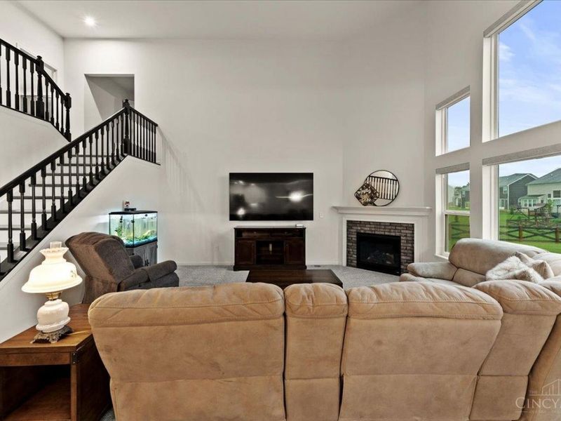 7082 Birkdale Drive, Hamilton Township, OH 45039 Photo 10
