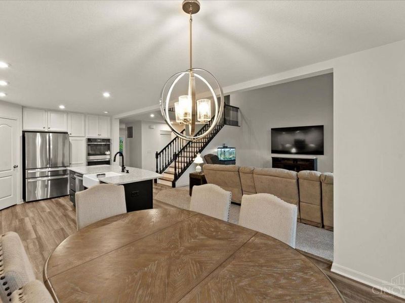 7082 Birkdale Drive, Hamilton Township, OH 45039 Photo 13