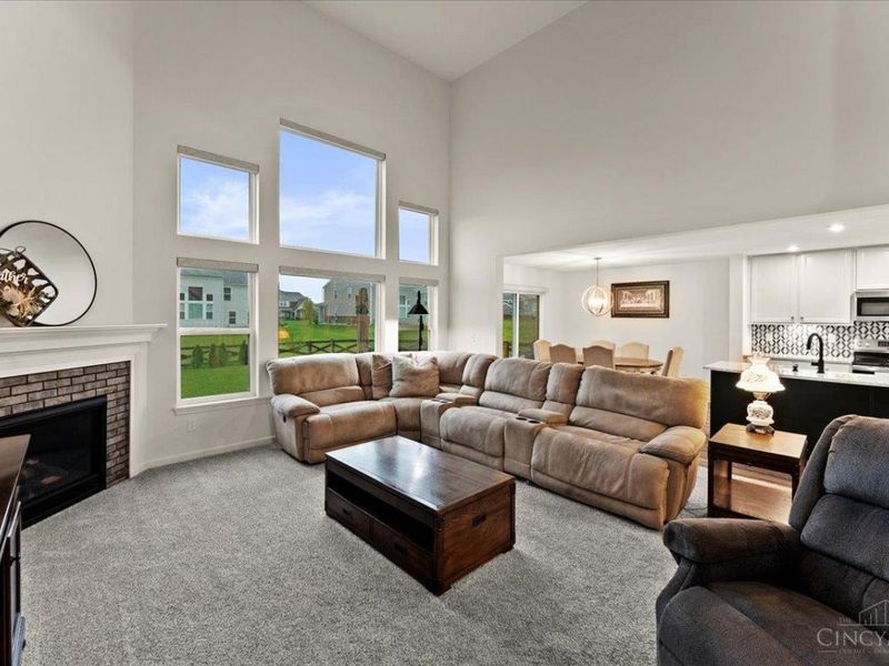 7082 Birkdale Drive, Hamilton Township, OH 45039 Photo 8