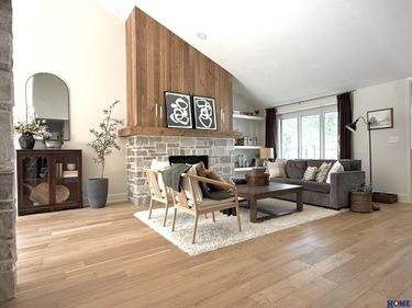 2100 Heritage Pines Court, Lincoln, NE 68506