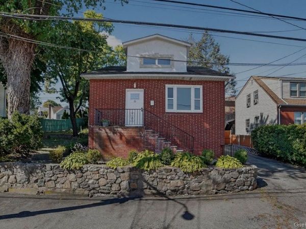23 Mansion Ave, Unit 1, Yonkers, NY 10704