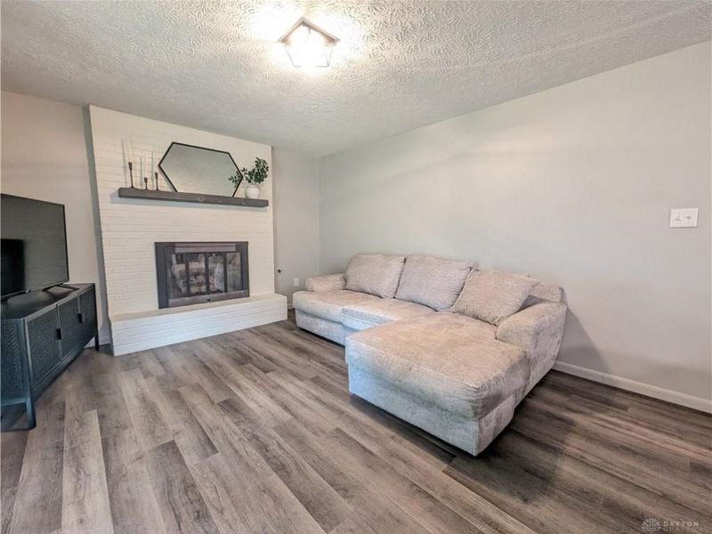 186 Katy Lane, Englewood, OH 45322 Photo 7
