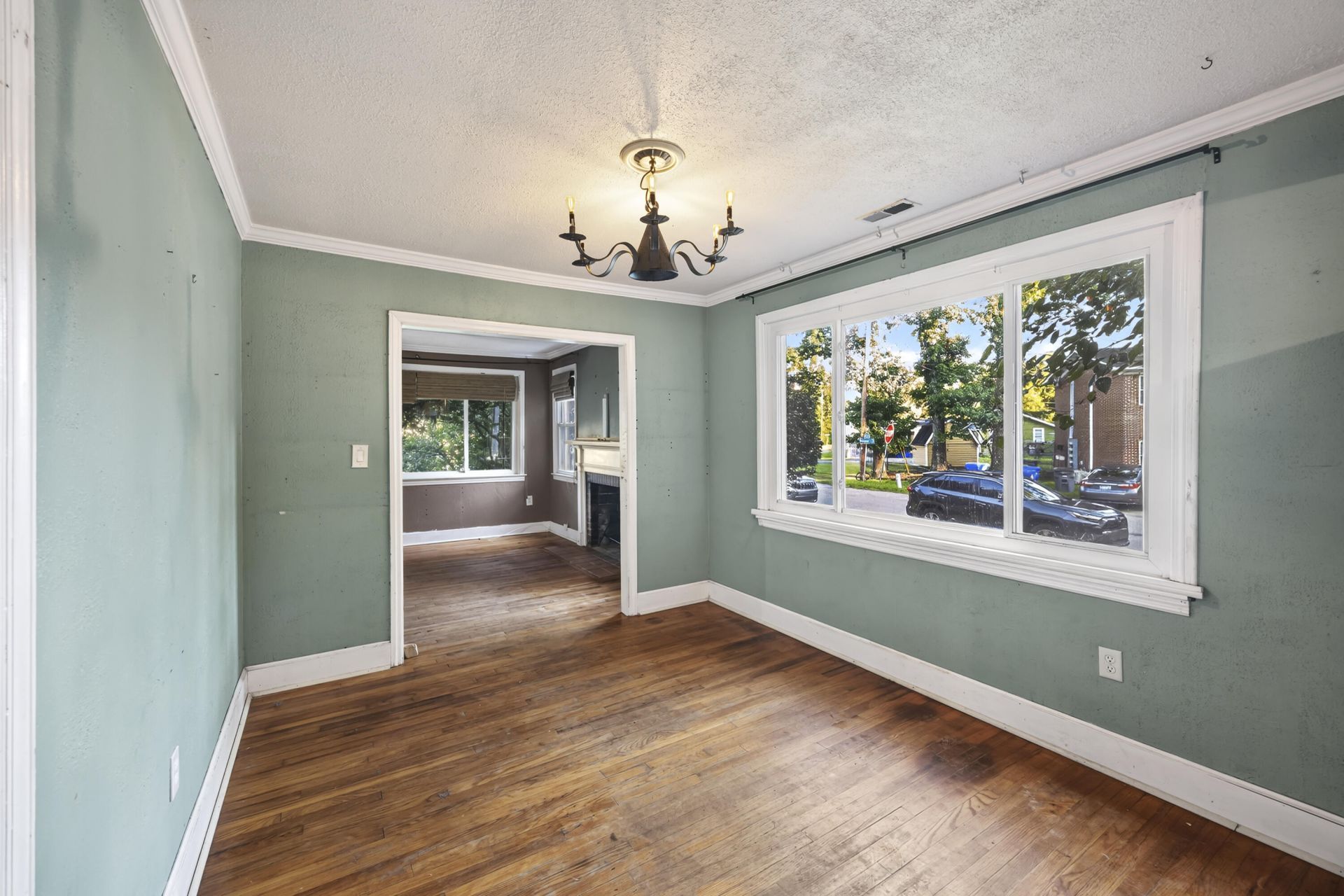 4435 Old Park Road Photo 10