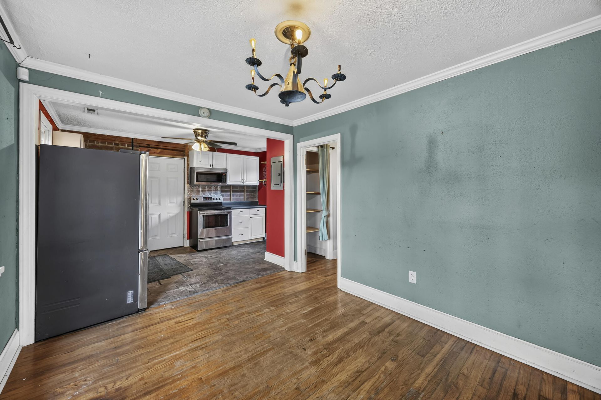 4435 Old Park Road Photo 5